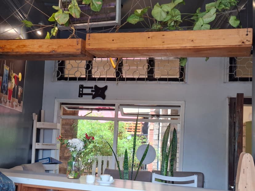 20251109 104238 Eosimn