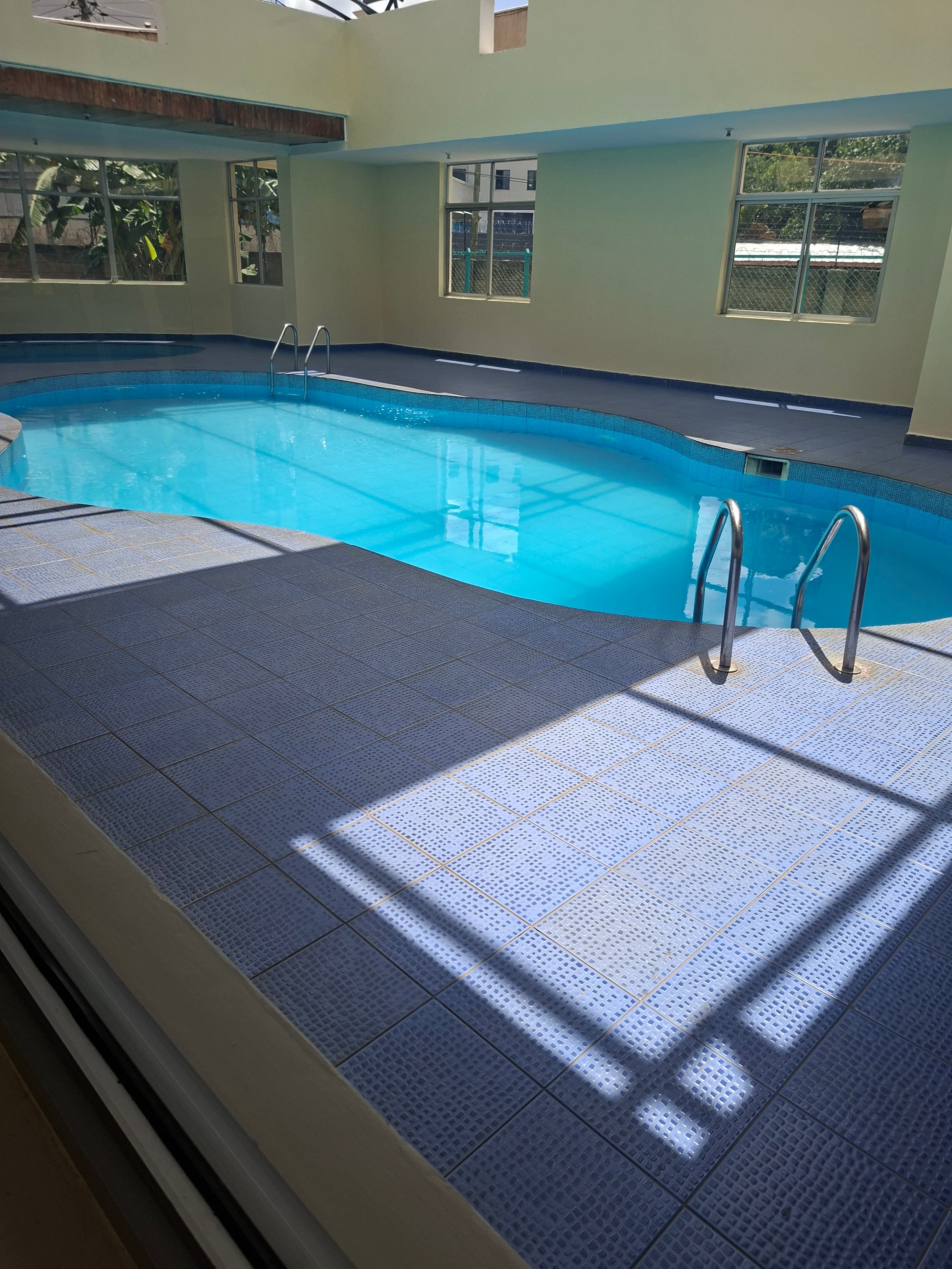 3-Bedroom House C β Stylish and comfortable for urban families, fully equipped kitchen, high-speed WiFi, secure parking