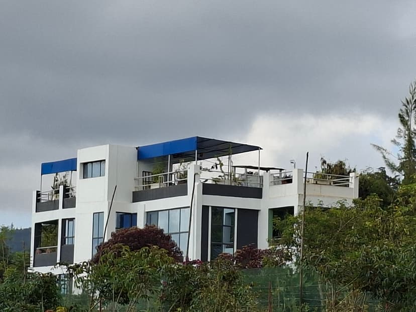 20251127 100026 J0Aqia