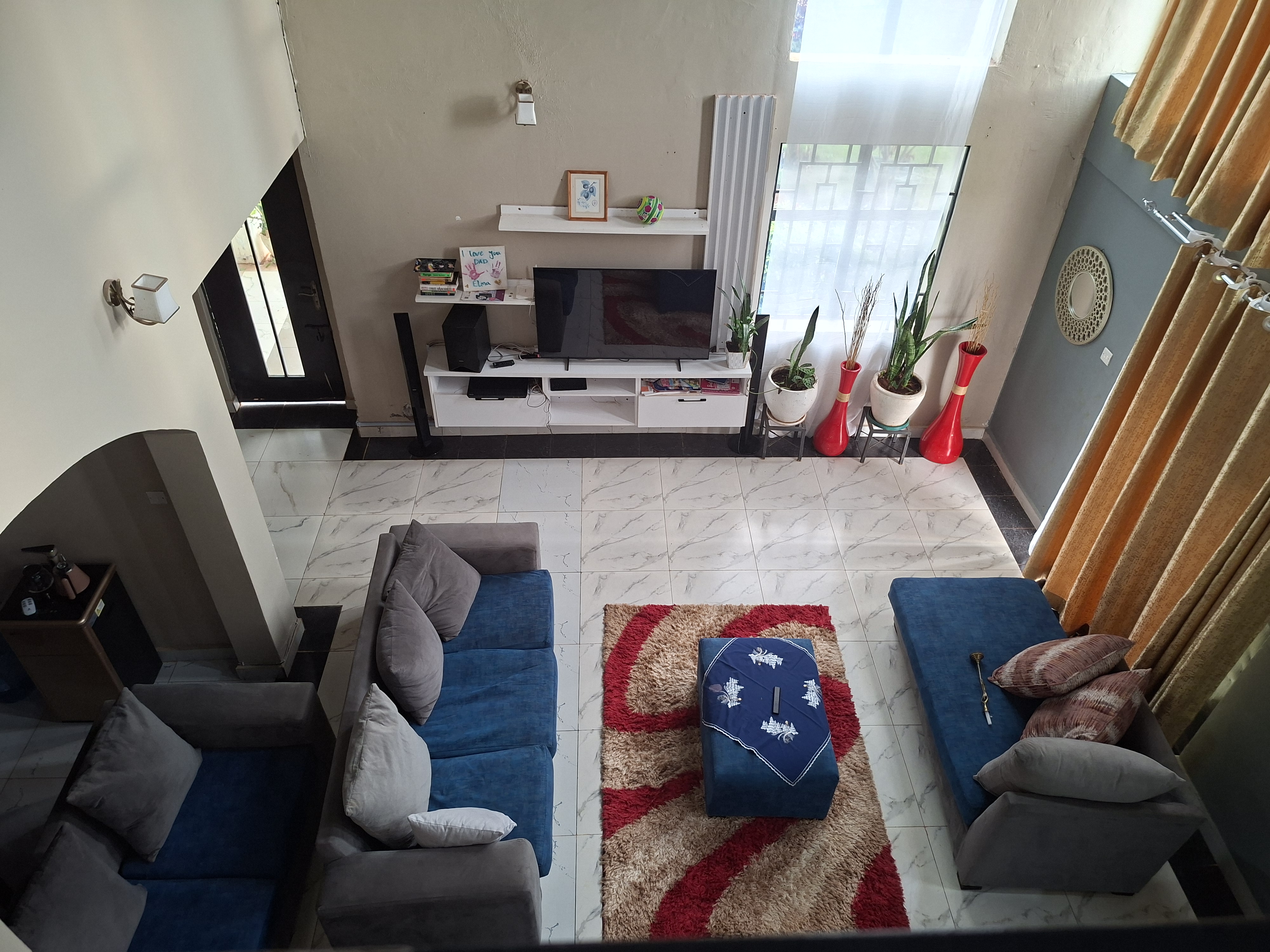 5-Bedroom Villa – Cozy 5-Bedroom Villa with garden views and amenities